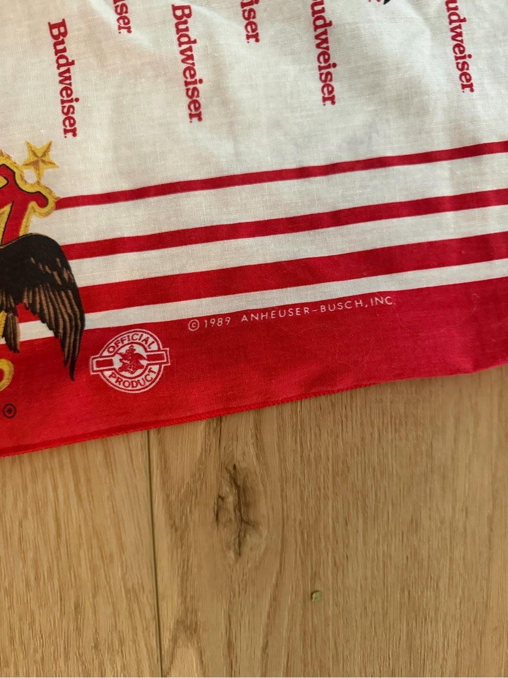 Budweiser Red and White Eagle Crest Bandana vintage 1989 - Picture 6 of 6